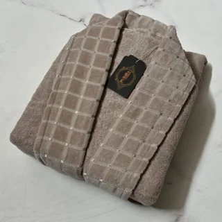 خاکی روشن